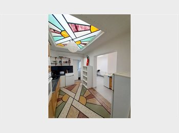 Appartager BE - MYSTUDENTROOM chambre avec lavabo, Tournai - 360 € pm