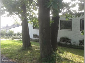 Appartager BE - CHAMBRE CHEZ L'HABITANT AVEC SALLE DE BAIN/DOUCHE PRIVEE, Esneux - 425 € pm