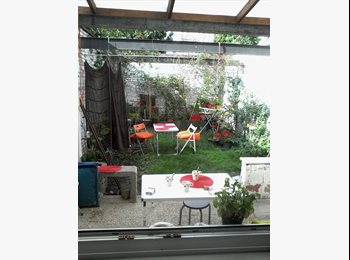 Appartager BE - Adorable maison avec petit jardin 2 chambre de libres, Anderlecht - 560 € pm
