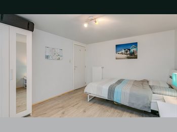Appartager BE - Milcamps - Chambre 2, Etterbeek - 810 € pm