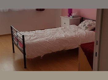 Appartager BE - chambre en colocation  [rose], Laeken - 600 € pm