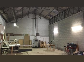 Appartager BE - Entrepôt partagé à Gembloux, Gembloux - 250 € pm