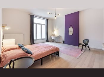 Appartager BE - Athénée 15 chambre 3, Charleroi - 700 € pm
