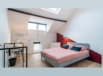 Appartager BE - Parc 54 - chambre 5, La Louvière - 690 € pm