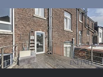 Appartager BE - Colocation de 3 personnes dans le centre de Liège, Liège - 400 € pm