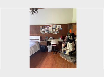 Appartager BE - Room in colocation, Etterbeek - 850 € pm