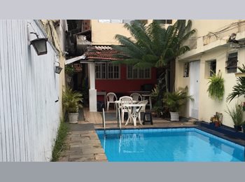 Roomgo BR - Alugo suite Mobiliada no Campo Belo Suites a partir de R$750, Campo Belo - R$ 1.290 Por mês