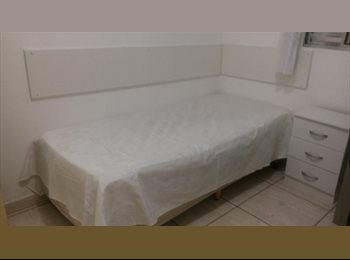 Roomgo BR - Quarto Mobiliado Metro Imigrantes, Vila Mariana - R$ 950 Por mês