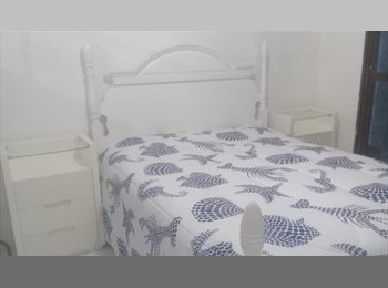 Roomgo BR - KIT/STUDIO MOBILIADO INDIVIDUAL NO METRÔ BARRA, Itanhangá - R$ 1.800 Por mês