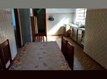 Roomgo BR - Quartos pensão vaga moças moradia, vagas quarto compartilhados Duplos e Individuais, São Caetano do Sul - R$ 420 Por mês