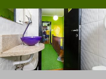 Roomgo BR - Waka Pensão Masculina Metrô Belém, Tatuapé - R$ 500 Por mês