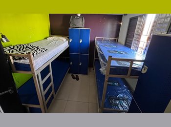 Roomgo BR - Waka Pensão Masculina Metrô Carrão, Tatuapé - R$ 500 Por mês