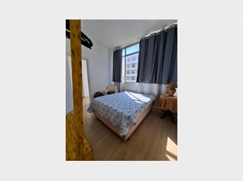 Roomgo BR - Apartamento sala quarto Metro L.Machado, Flamengo - R$ 4.500 Por mês