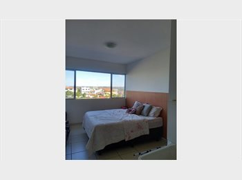Roomgo BR - Quarto compartilhado leia o anuncio, Taguatinga - R$ 800 Por mês