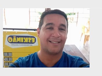 Roomgo BR - Dividir aluguel .somente mulheres, Cuiabá - R$ 500 Por mês