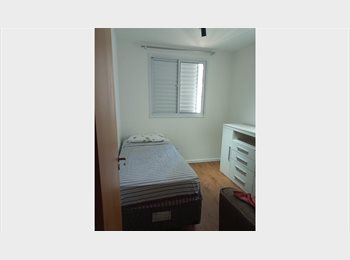 Roomgo BR - Quarto próx ao shopping Tietê plaza e estação de trem Piqueri., Lapa - R$ 800 Por mês