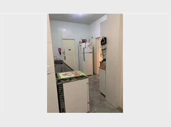 Roomgo BR - Ap Esquina com Metrô Largo do Machado., Catete - R$ 1.200 Por mês