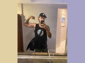 Roomgo BR - João - 26 - Maracanã