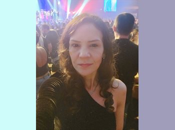 Roomgo BR - Kelly - 44 - Porto Alegre