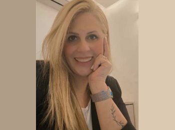 Roomgo BR - Renata - 48 - São José dos Campos