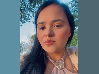 Roomgo BR - Iza Laiory  - 27 - Jundiaí