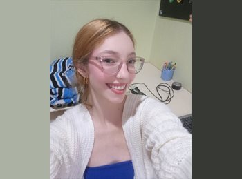 Roomgo BR - Caroline - 23 - Florianópolis