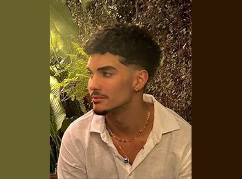 Roomgo BR - Hugo - 19 - Botafogo