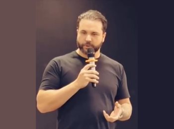 Roomgo BR - Hudson - 38 - Belo Horizonte