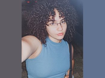 Roomgo BR - Giordanna - 19 - Curitiba