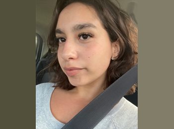 Roomgo BR - Julia - 20 - Vitória