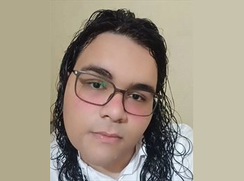 Roomgo BR - Julia - 22 - Butantã