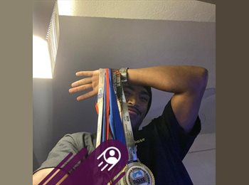 Roomgo BR - Lucas - 28 - Maracanã