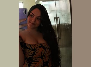 Roomgo BR - Sofia Malhano  - 21 - Niterói