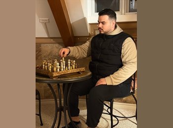 Roomgo CA - Qais - 25 - Ottawa