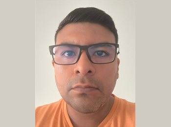 Roomgo CH - Cristian - 32 - Lausanne