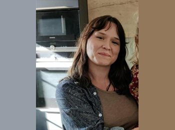 Roomgo CH - Eva - 29 - Sion