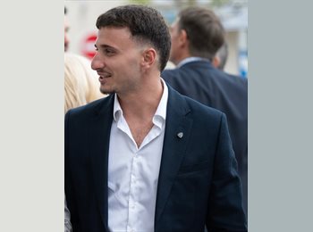 Roomgo CH - Loic - 24 - Lausanne