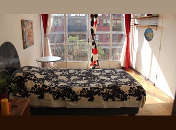 CompartoDepto CL - Arriendo pieza luminosa en depto duplex, Santiago Centro - CH$330.000 por mes