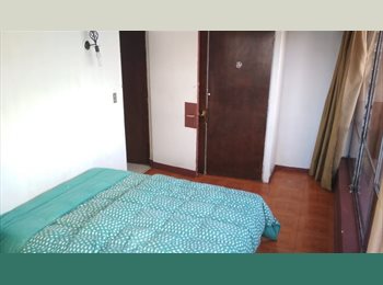 CompartoDepto CL - Habitacion grande al lado del metro U. Católica Solo Mujeres, Santiago Centro - CH$240.000 por mes