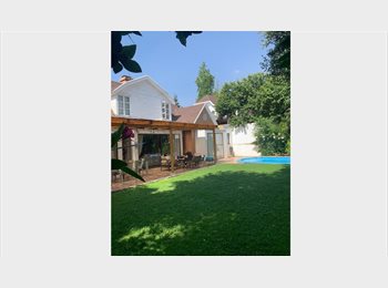 CompartoDepto CL - Arriendo pieza sector UDD y UAndes Las Condes, Lo Barnechea - CH$630.000 por mes