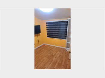 CompartoDepto CL - Pieza solo mujeres, La Florida - CH$150.000 por mes