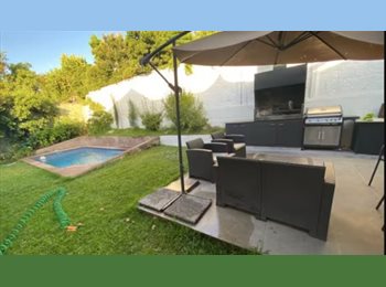 CompartoDepto CL - Cercano UDD. Dormitorio en suite, Lo Barnechea - CH$550.000 por mes