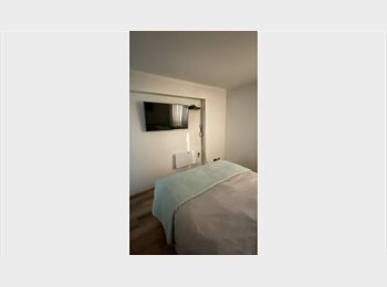 CompartoDepto CL - Pieza con baño privado - Apartamento Providencia, Providencia - CH$495.000 por mes