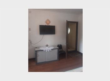 CompartoDepto CL - Arriendo habitaciones a pasajeros en grupos 1 a 6 pax x pieza, Santiago - CH$20.000 por mes