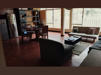 CompartoApto CO - Super Cuarto - Disponible 31 agosto 2025, Bogotá - COP$ 750.000 por mes