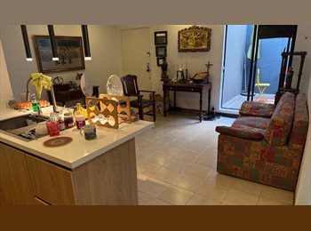 CompartoApto CO - Comparto apartamento en poblado solo vivo yo., Envigado - COP$ 1.200 por mes