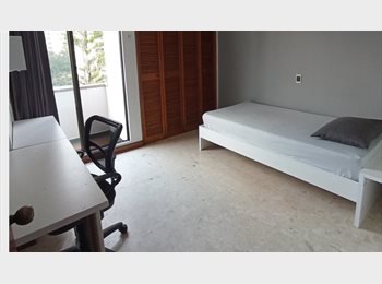 CompartoApto CO - Habitación iluminada con balcon y baño compartido, Medellín - COP$ 1.200.000 por mes