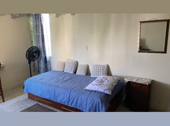 CompartoApto CO - Habitación para dama, barrio Prado, Barranquilla - COP$ 700.000 por mes