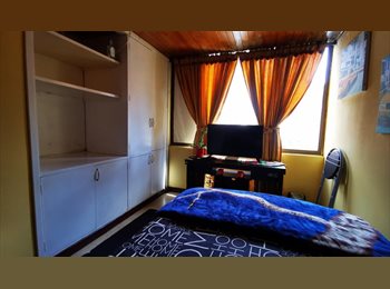 CompartoApto CO - SE ALQUILA HABITACION EN LA CALLE 67 CON CARRERA 11 CHAPINERO NORTE, Bogotá - COP$ 800.000 por mes