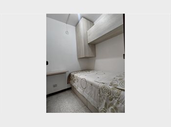 CompartoApto CO - Habitación en Laureles amoblada para mujer, Medellín - COP$ 650.000 por mes